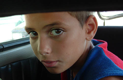menor-de-edad-viajando